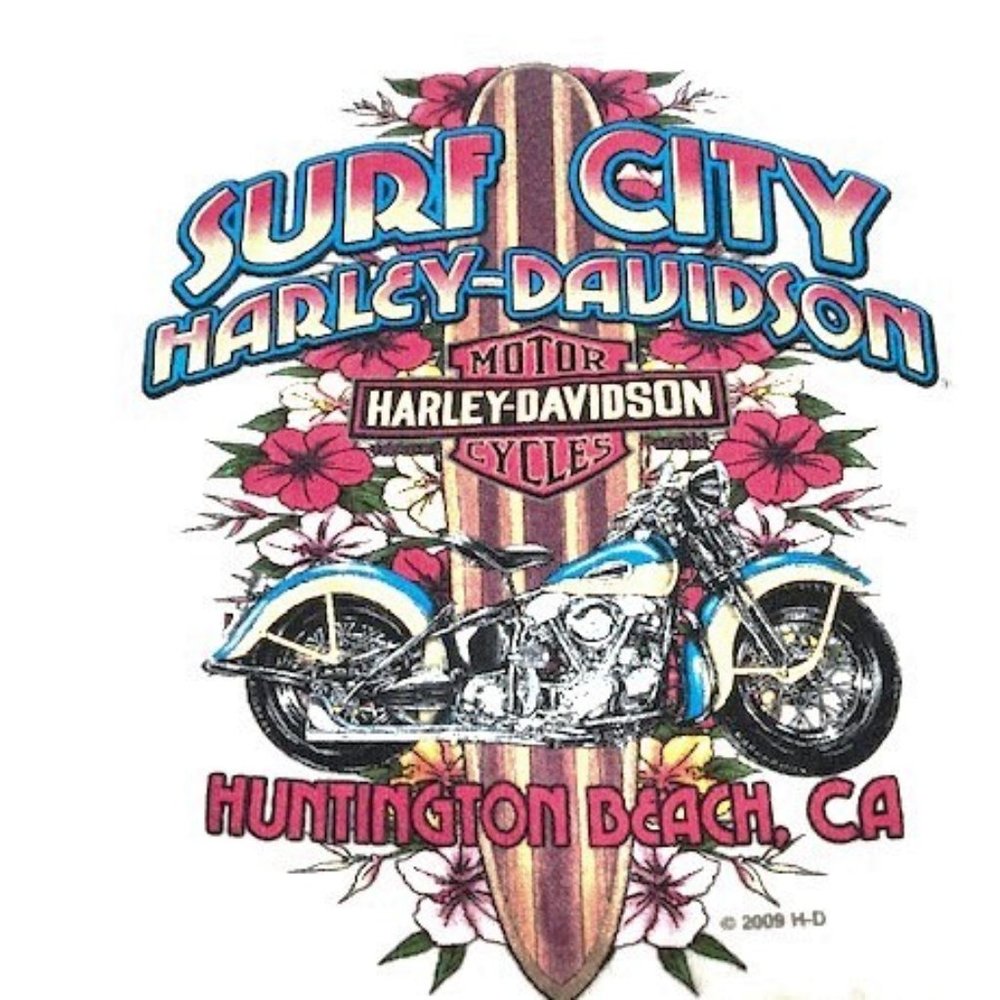 Harley Davidson Huntington Beach CA T-Shirt Women's Medium